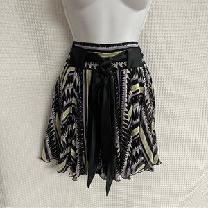 Bebe ladies 100% silk fairy mini skirt size 2